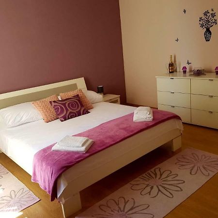 Apartments Sea View Split Bagian luar foto