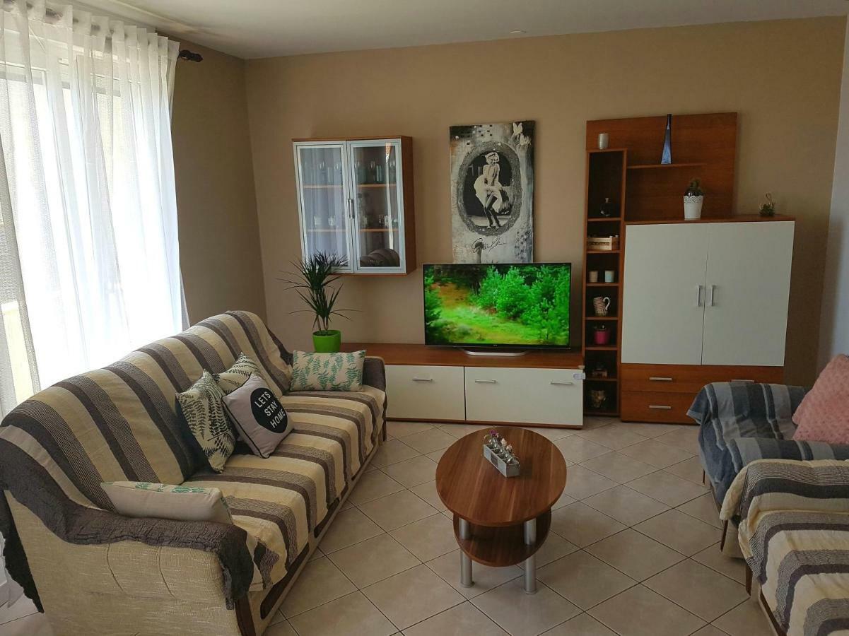 Apartments Sea View Split Bagian luar foto